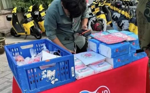 二手平台分化:闲鱼找人遛狗,转转等人验货