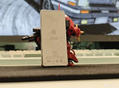 逛闲鱼,淘来的还有青春补偿